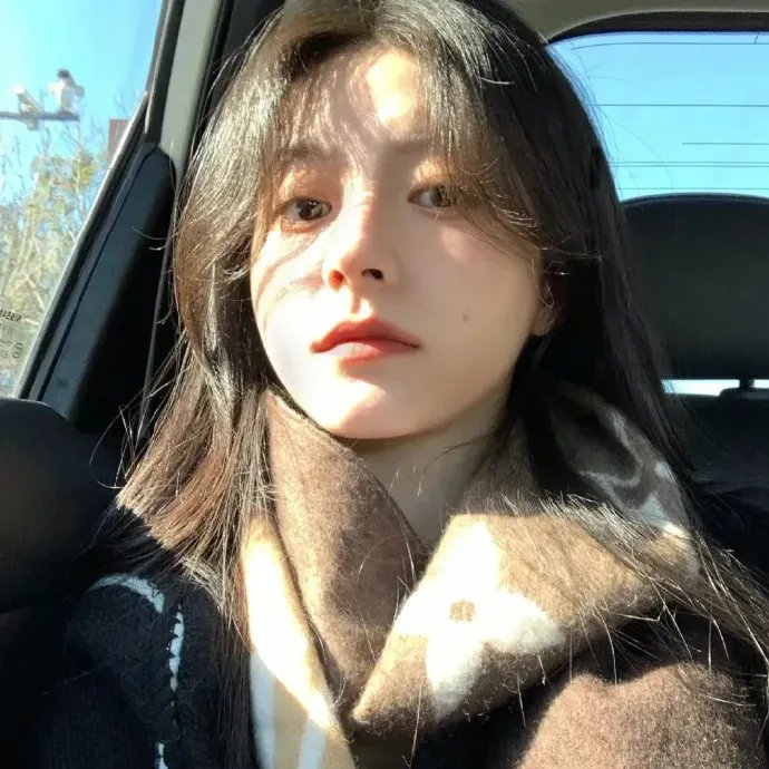 西港夜间装卸作业